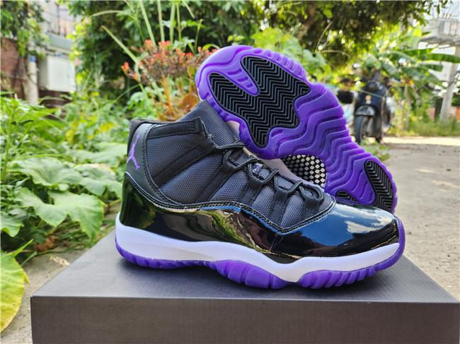 Men's Running weapon Air Jordan 11 Black Shoes 063 Men's Running weapon Air Jordan 11 Black Shoes 063